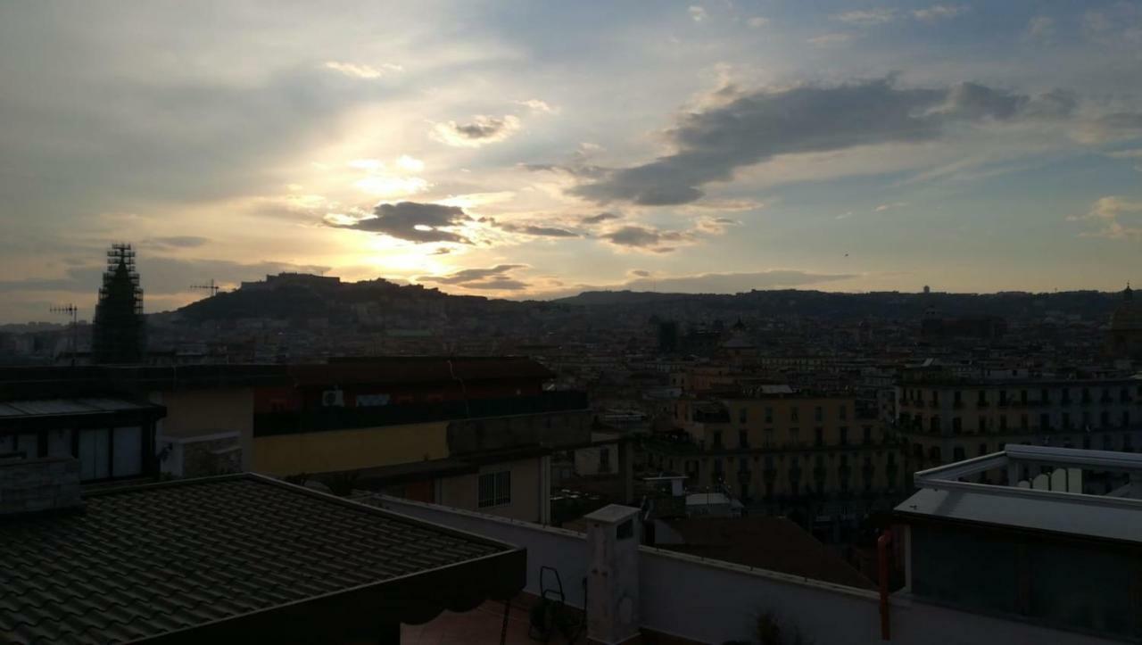 Sonevi Rooms Napoli Esterno foto