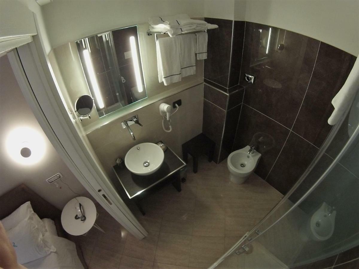 Sonevi Rooms Napoli Esterno foto